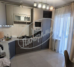 Продается квартира. Калуга, Солнечный б-р, 4 