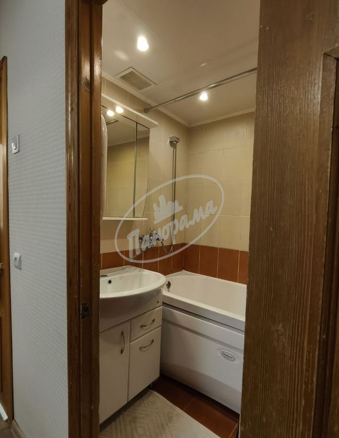 Продается квартира. Калуга, Труда ул, 28 Продается квартира. Калуга, Труда ул, 28