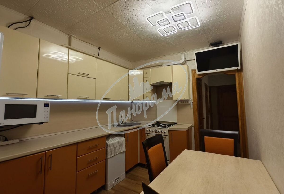 Продается квартира. Калуга, Труда ул, 28 Продается квартира. Калуга, Труда ул, 28