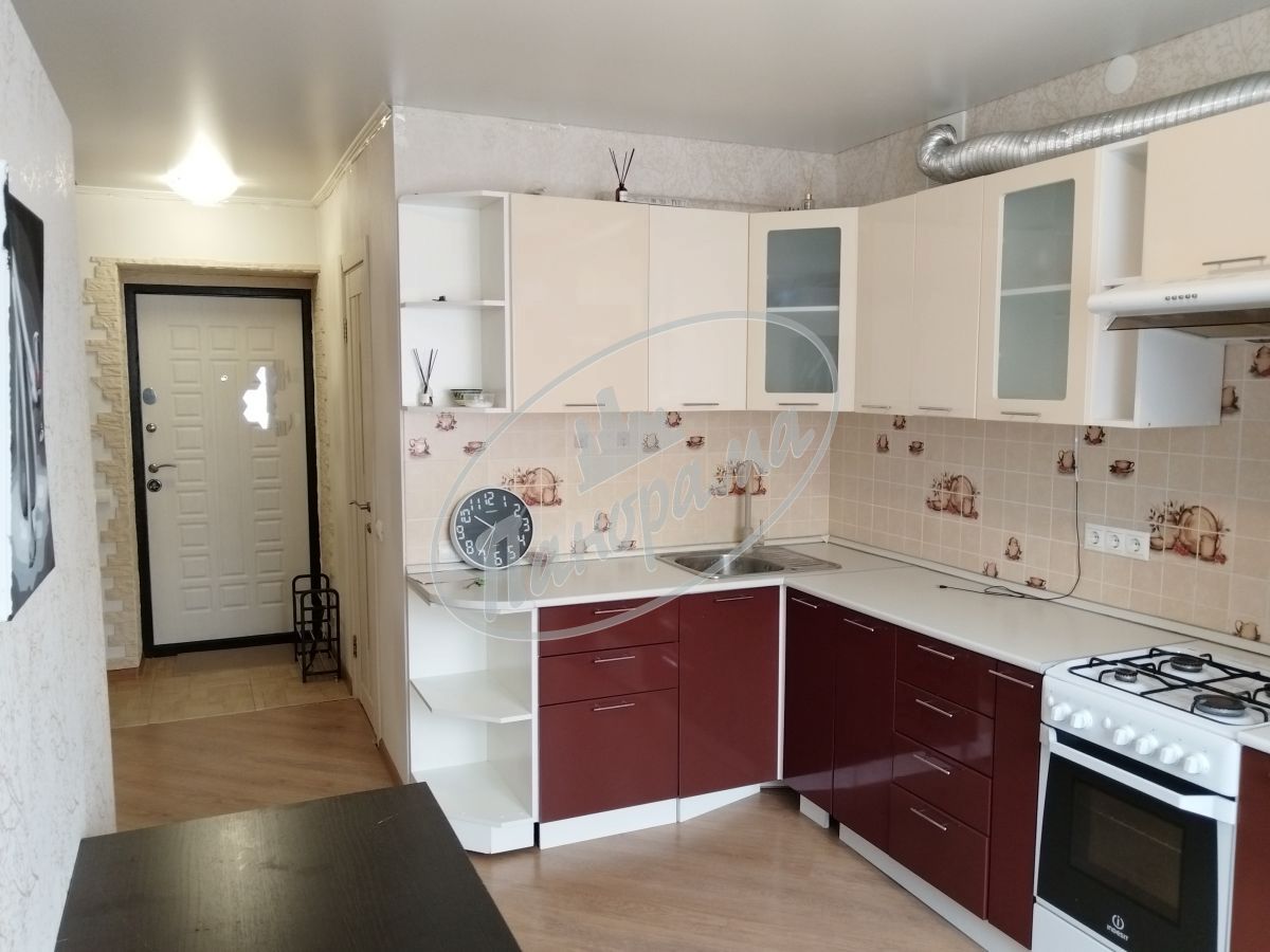 Продается квартира. Калуга, Братьев Луканиных ул, 5 Продается квартира. Калуга, Братьев Луканиных ул, 5