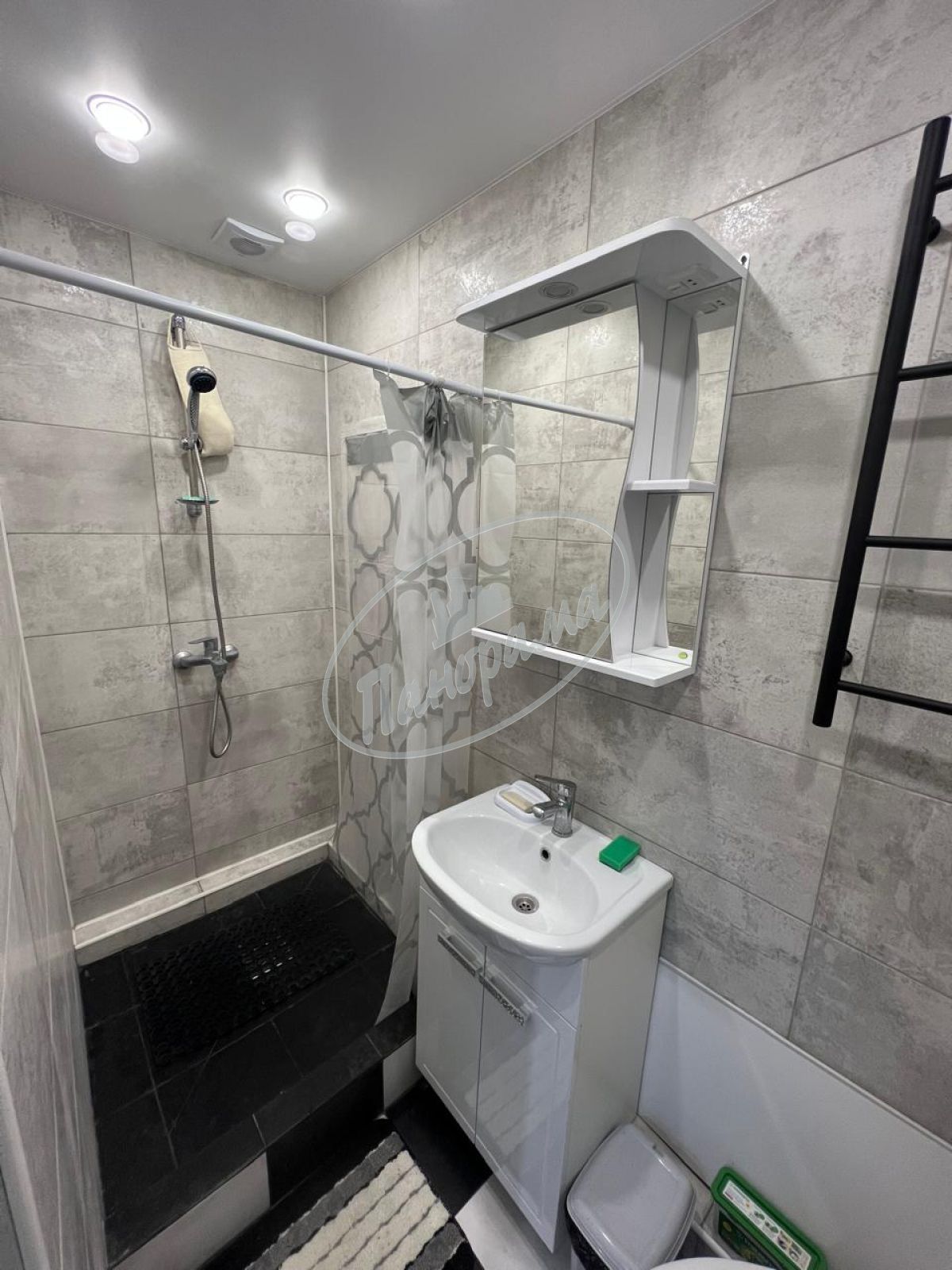 Продается квартира. г Калуга, Суворова ул, 153 Продается квартира. г Калуга, Суворова ул, 153
