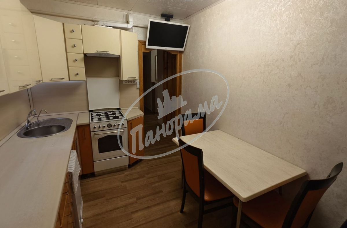 Продается квартира. Калуга, Труда ул, 28 Продается квартира. Калуга, Труда ул, 28