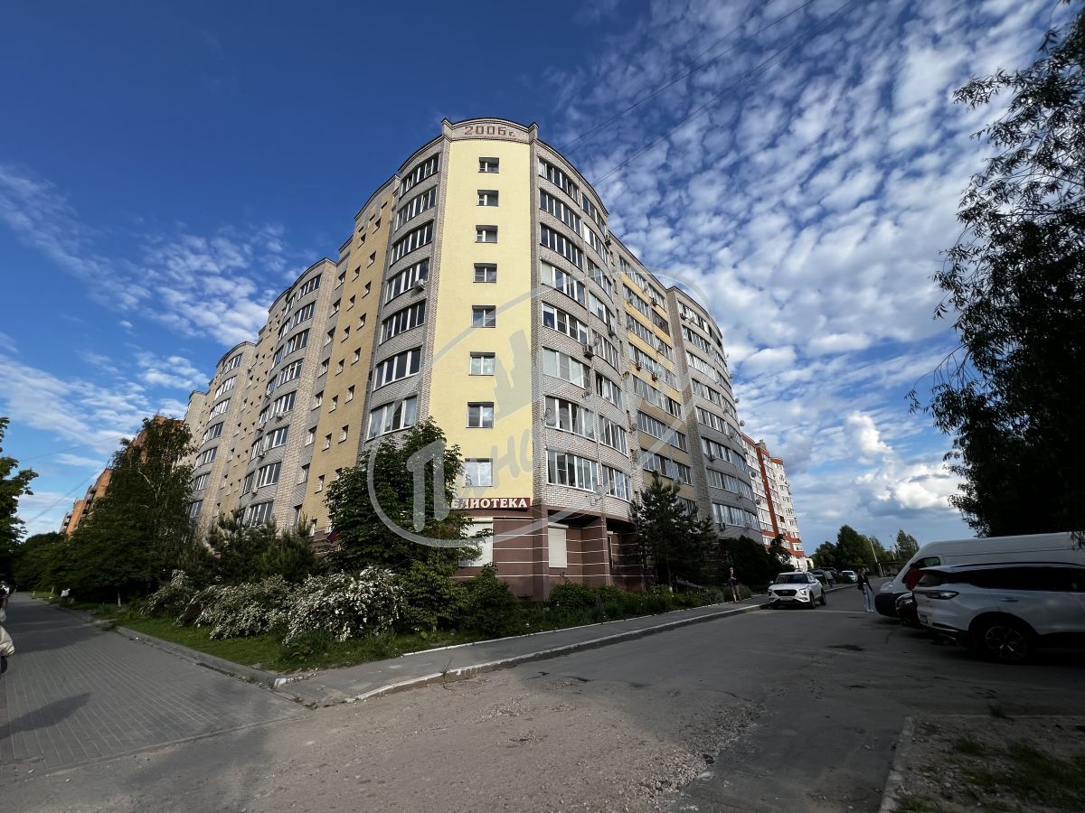 Продается квартира. Калуга, Генерала Попова ул, 11/1 Продается квартира. Калуга, Генерала Попова ул, 11/1