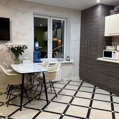 Продается квартира. Калуга, Академическая ул, 10 Продается квартира. Калуга, Академическая ул, 10
