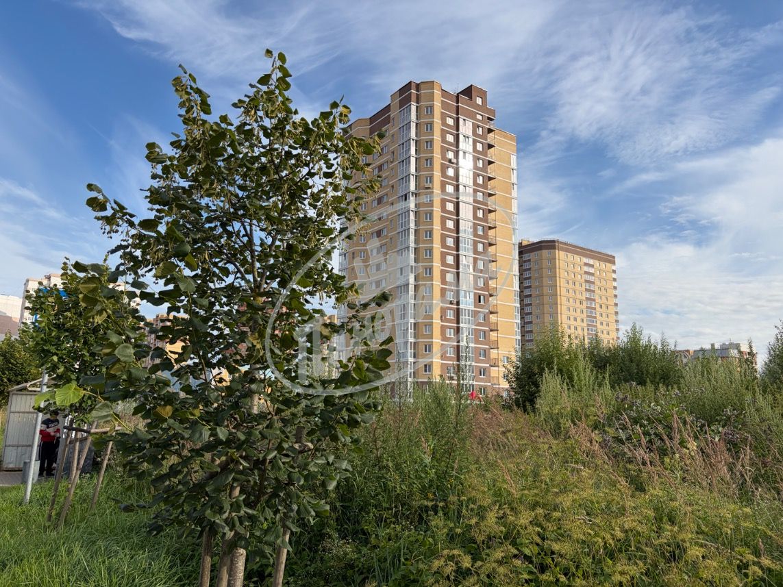 Продается квартира. Калуга, Серафима Туликова ул, 4 Продается квартира. Калуга, Серафима Туликова ул, 4