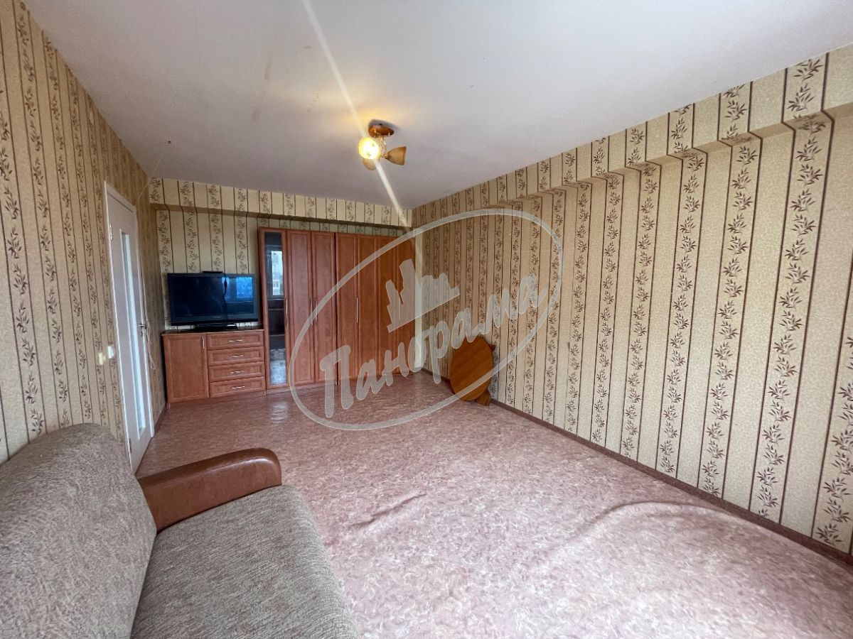 Продается квартира. Калуга, Аллейная ул, 4 Продается квартира. Калуга, Аллейная ул, 4