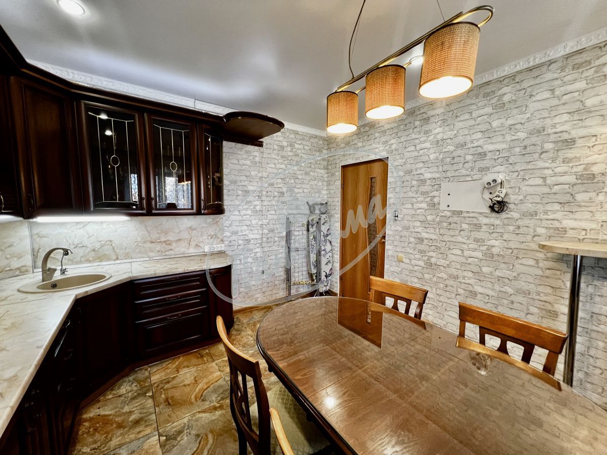 Продается квартира. Калуга, Генерала Попова ул, 11/1 Продается квартира. Калуга, Генерала Попова ул, 11/1