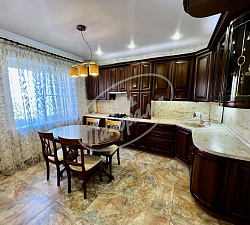 Продается квартира. Калуга, Генерала Попова ул, 11/1 